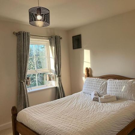 Cosy Double Room With Private Bathroom Homestay Caldecote Esterno foto
