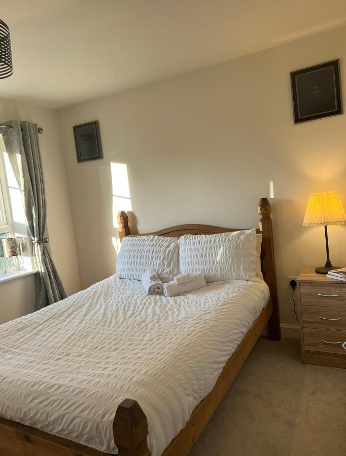 Cosy Double Room With Private Bathroom Homestay Caldecote Esterno foto
